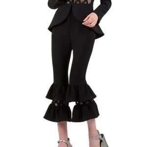 CROPPED BLACK TROUSERS WITH DOUBLE RUFFLES